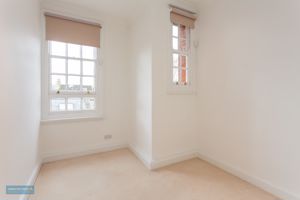 Bedroom- click for photo gallery